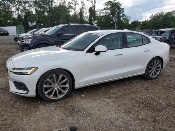 2019 VOLVO S60