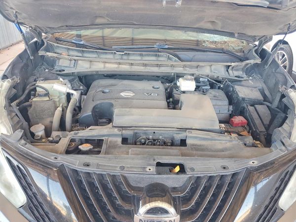 2018 NISSAN MURANO — Engine bay