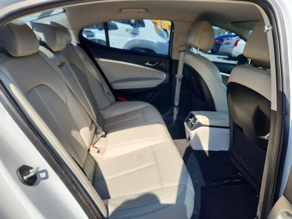 2020 GENESIS G70