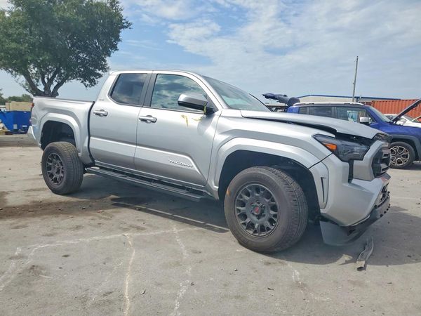 2024 TOYOTA TACOMA — Passenger 3/4