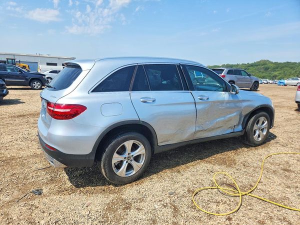 2018 MERCEDES-BENZ GLC