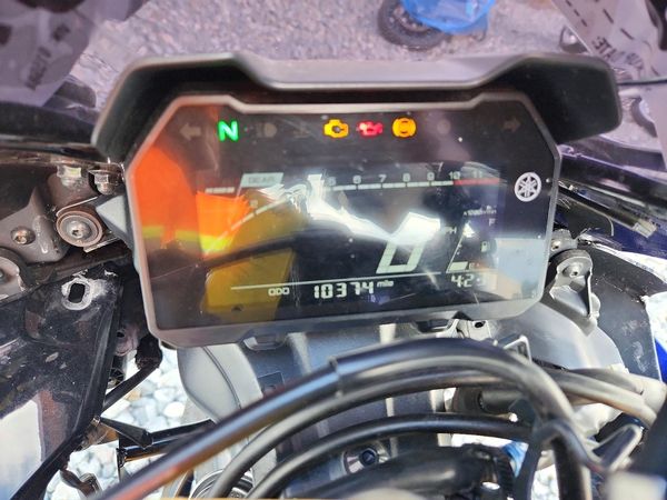 2025 YAMAHA YZFR7
