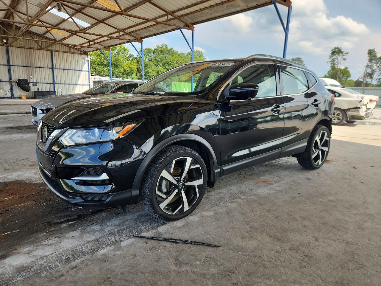 2022 NISSAN ROGUE SPORT SL