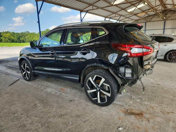 2022 NISSAN ROGUE SPORT SL