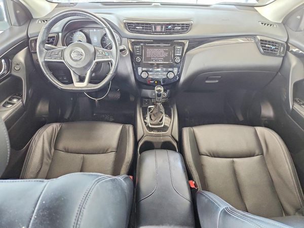 2022 NISSAN ROGUE SPORT SL