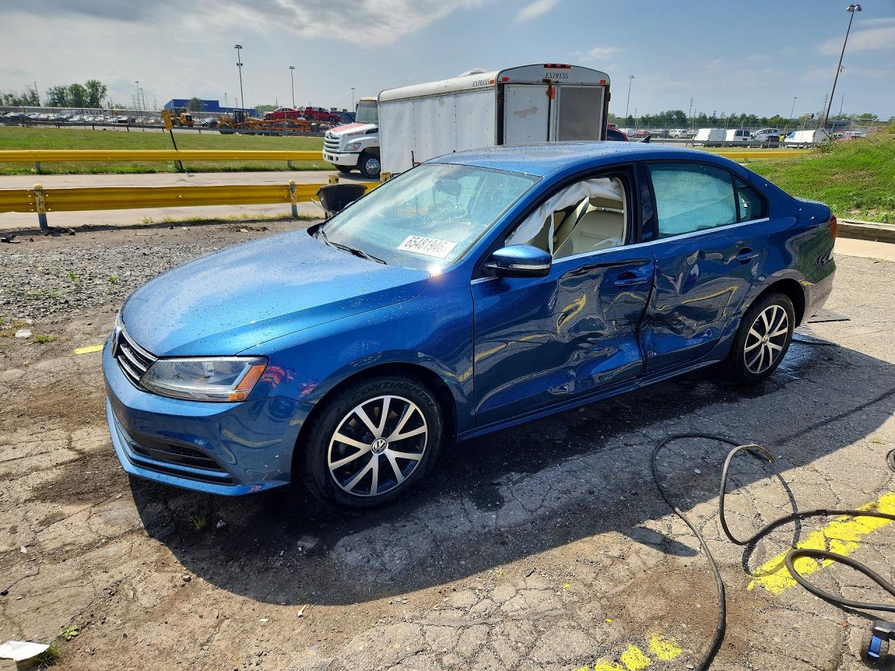 2017 VOLKSWAGEN JETTA SE