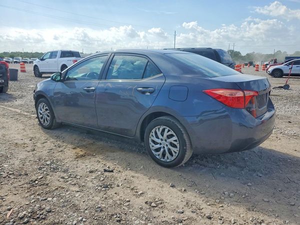2017 TOYOTA COROLLA