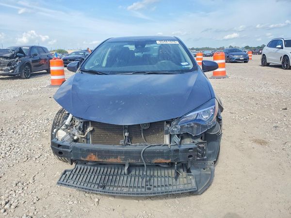 2017 TOYOTA COROLLA