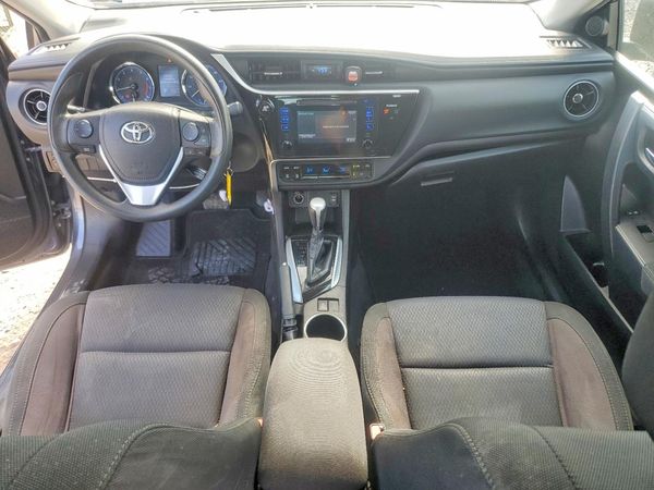 2017 TOYOTA COROLLA