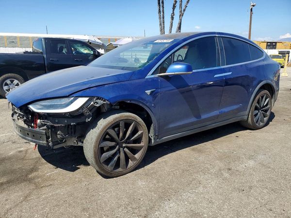 2018 TESLA MODEL X