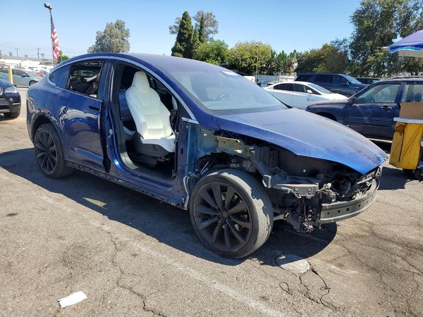 2018 TESLA MODEL X