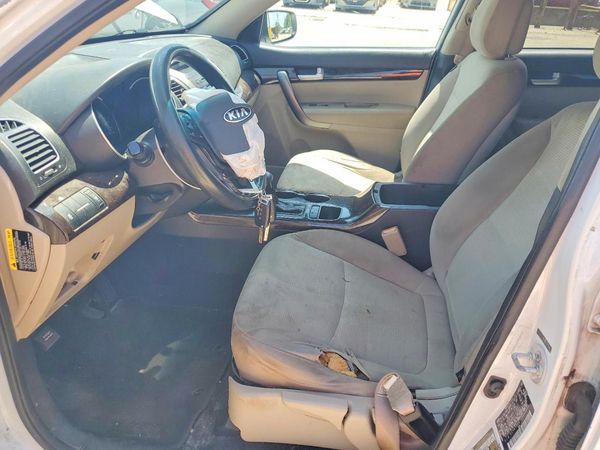 2015 KIA SORENTO GL