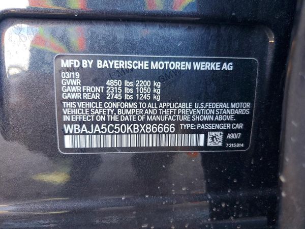 2019 BMW 530