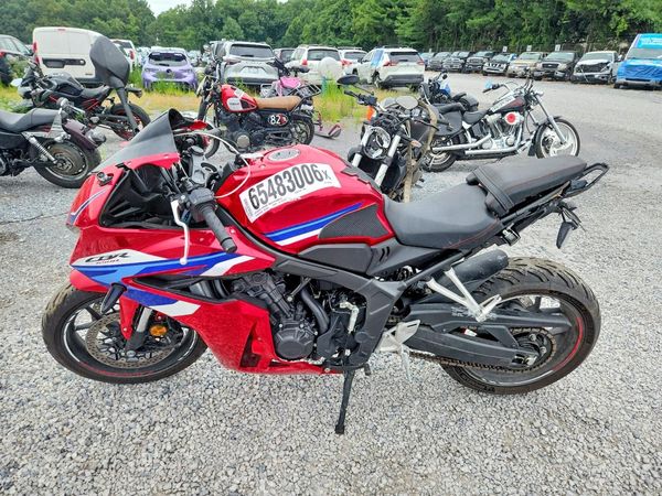 2024 HONDA CBR CYCLE