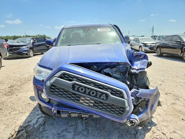 2022 TOYOTA TACOMA SR5