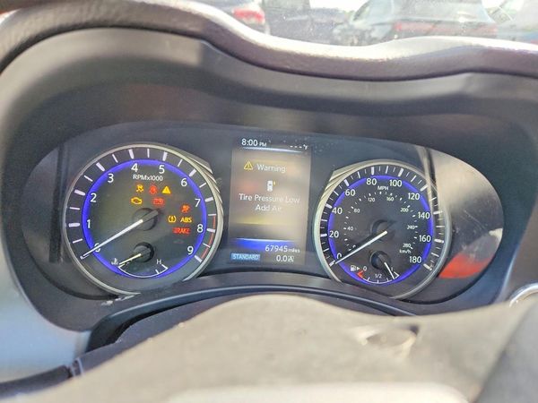 2015 INFINITI Q50