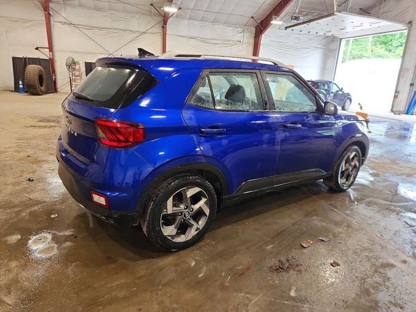 2022 HYUNDAI VENUE SEL & Limited
