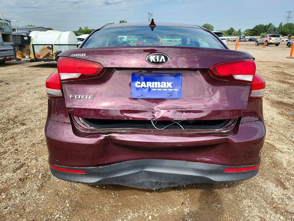 2018 KIA FORTE