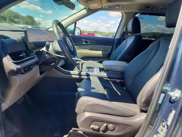2026 KIA CARNIVAL