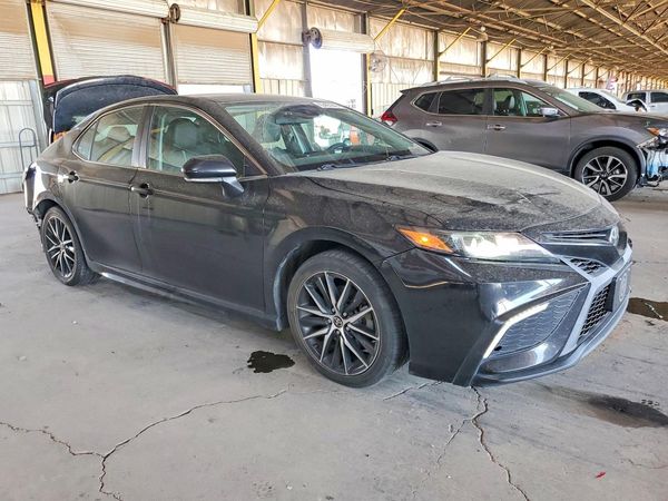 2022 TOYOTA CAMRY