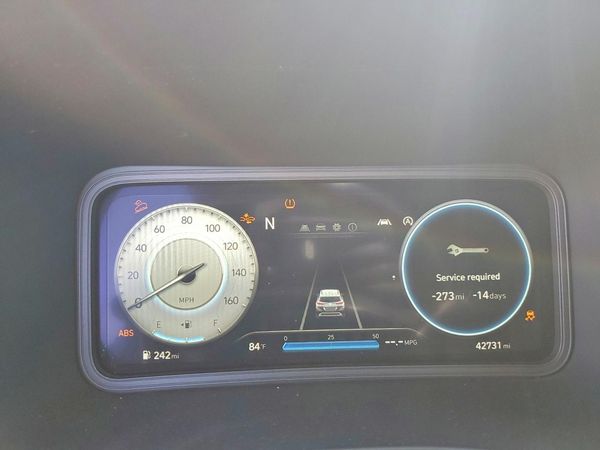 2022 HYUNDAI KONA