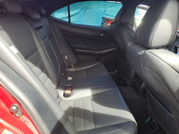 2015 LEXUS IS 250