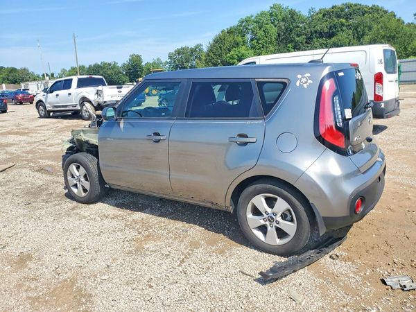 2019 KIA SOUL Base