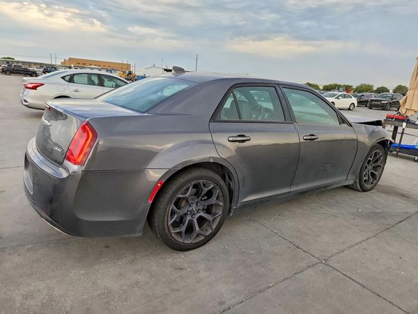 2019 CHRYSLER 300 300S