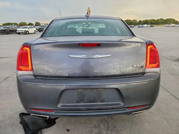 2019 CHRYSLER 300 300S