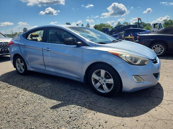 2012 HYUNDAI ELANTRA GLS(Middle grade)