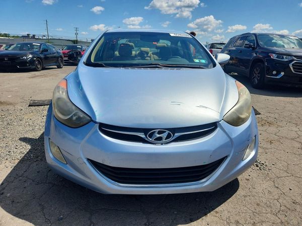 2012 HYUNDAI ELANTRA GLS(Middle grade)