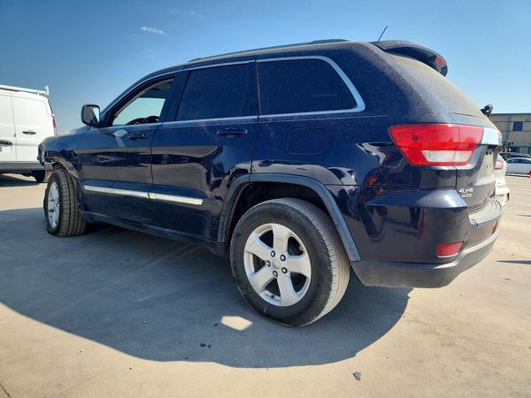 2012 JEEP CHEROKEE Laredo