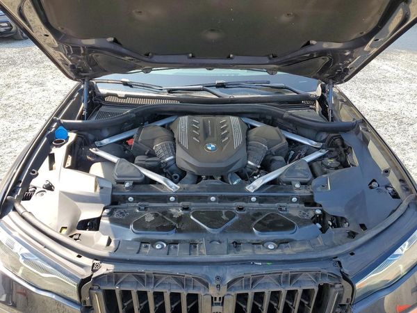 2020 BMW X7 M50i