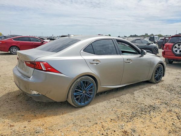 2016 LEXUS IS 200t