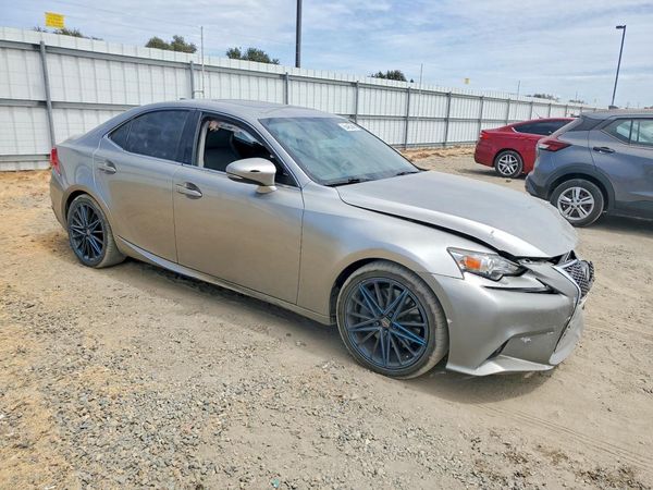 2016 LEXUS IS 200t
