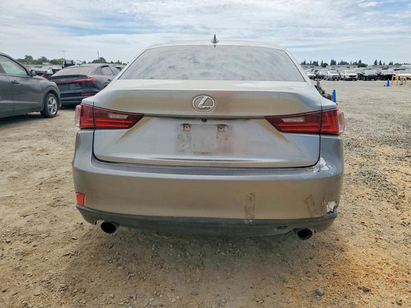 2016 LEXUS IS 200t