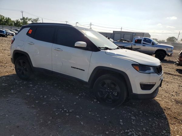 2019 JEEP COMPASS — Passenger 3/4