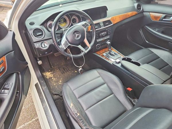 2012 MERCEDES-BENZ C C250