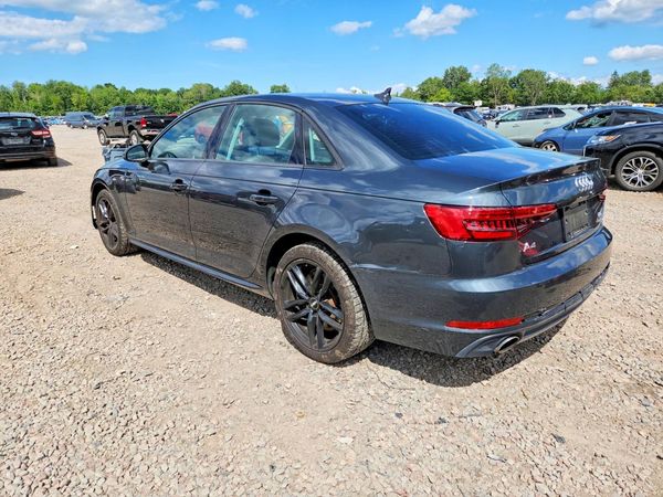 2017 AUDI A4 quattro Premium