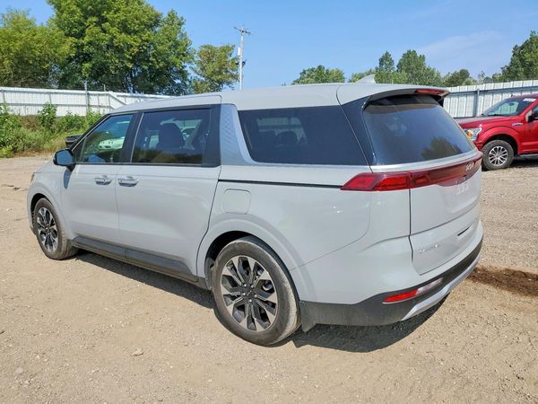 2024 KIA CARNIVAL