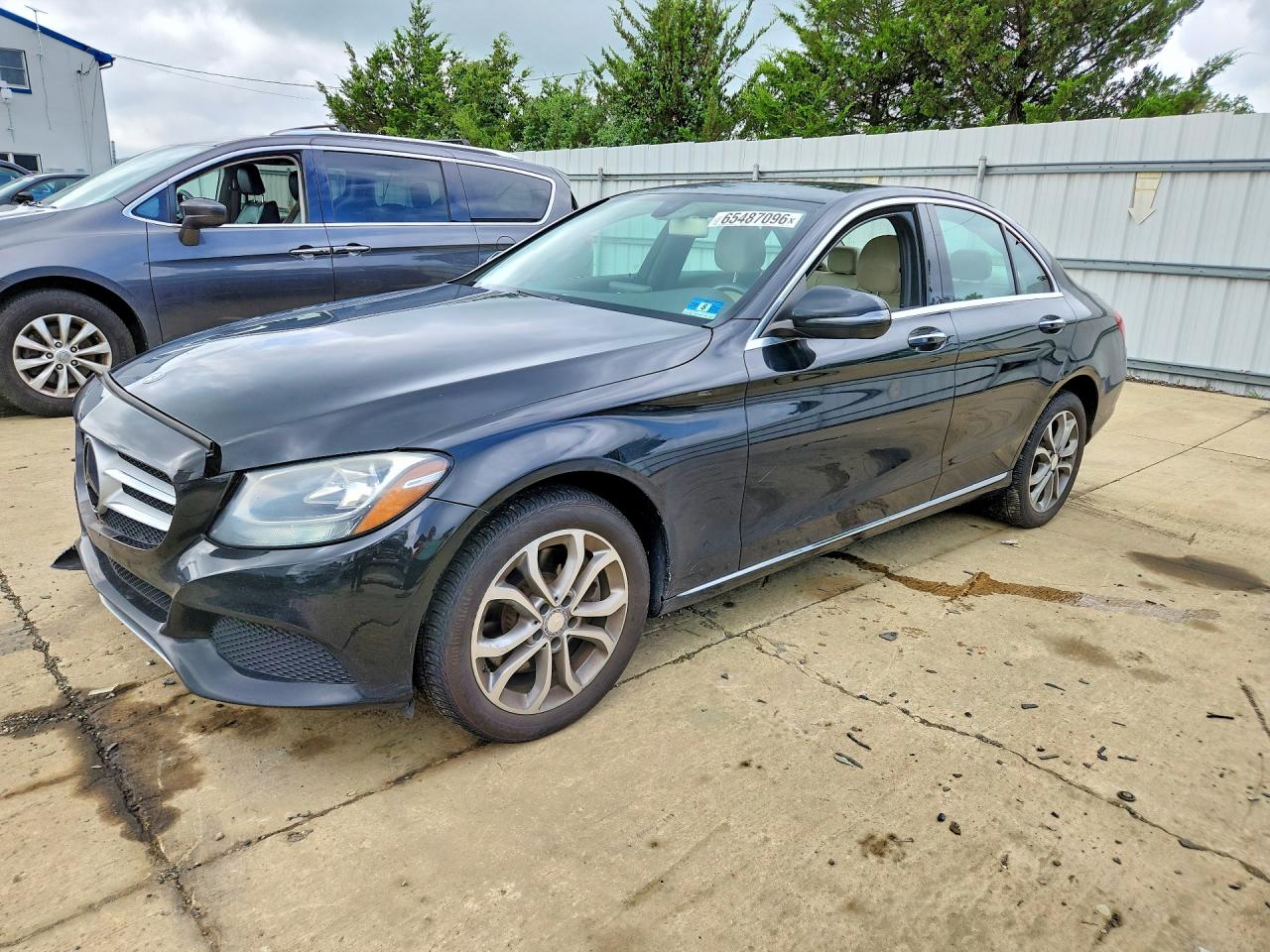 2016 MERCEDES-BENZ C