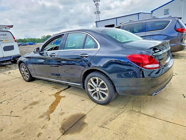 2016 MERCEDES-BENZ C