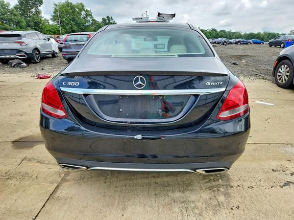2016 MERCEDES-BENZ C