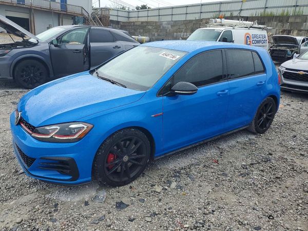 2019 VOLKSWAGEN GTI