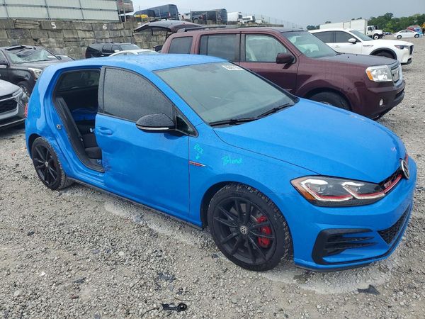 2019 VOLKSWAGEN GTI