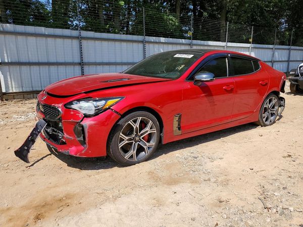 2021 KIA STINGER