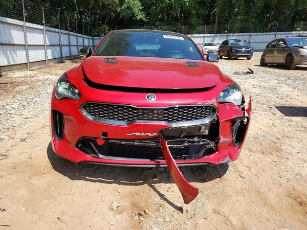 2021 KIA STINGER