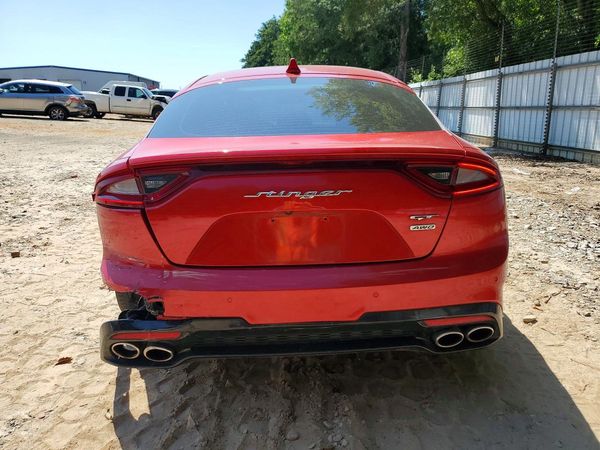 2021 KIA STINGER