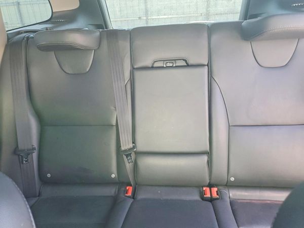 2017 VOLVO XC60 Inscription