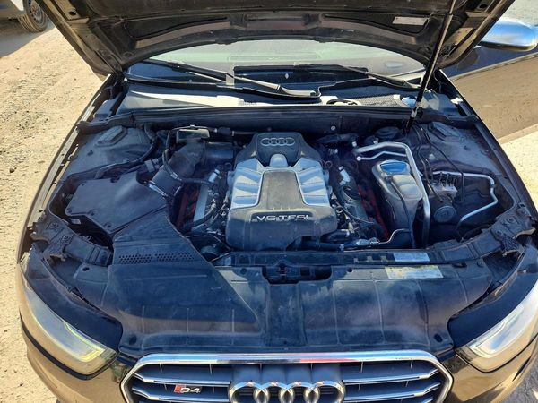 2013 AUDI S4 quattro Prestige